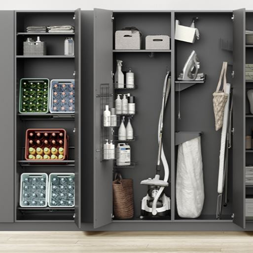 Stauraum Organisation im Hochschrank