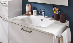 nobilia elements Waschbeckenunterschrank Set mit einem Sideboard Spiegel und Waschtisch in Weiß