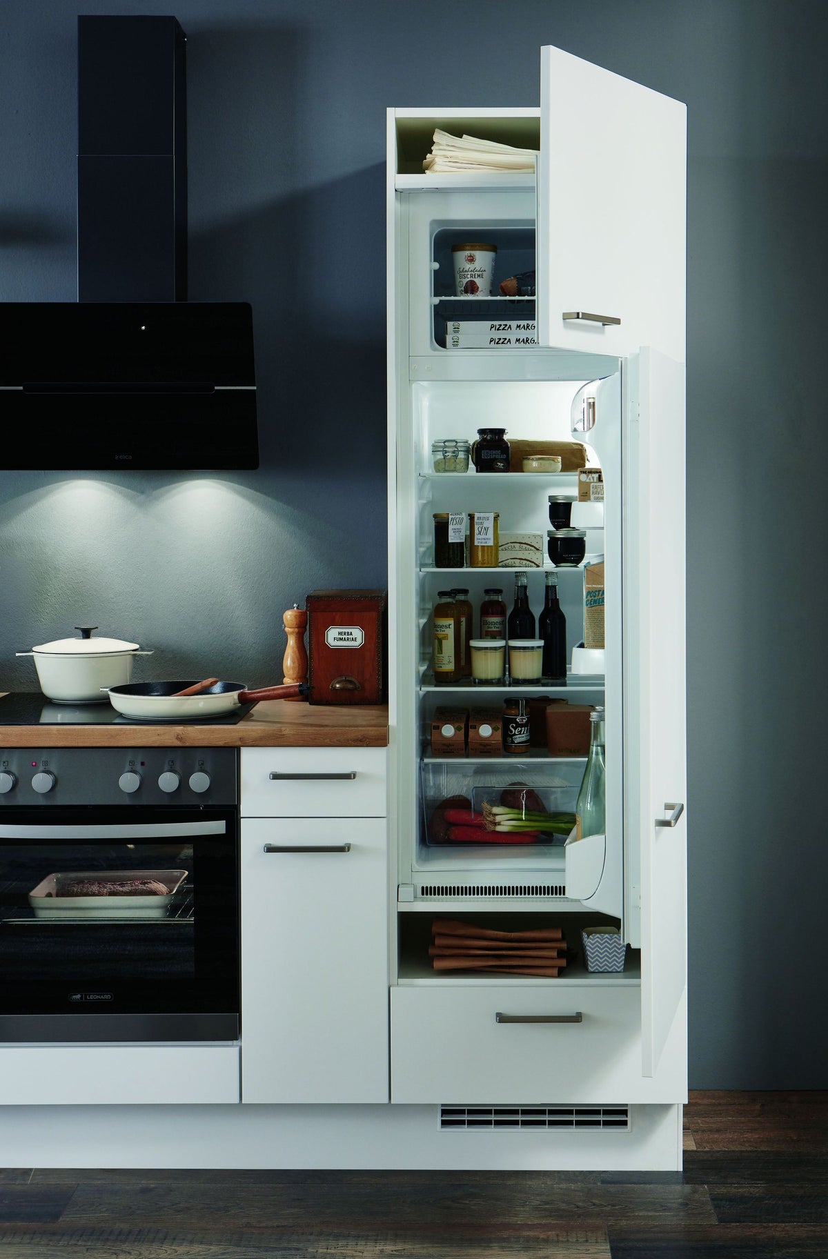 nobilia Küche Oldenburg 330 cm Weiß matt mit Preisen Eiche Provence mit Elektrogeräten nobilia - topshousehelf.com