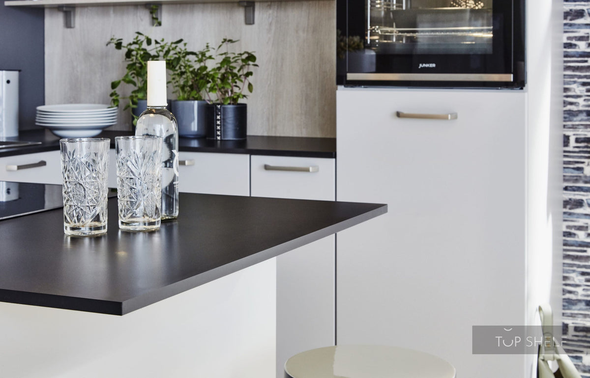 nobilia U-Küche Touch 341 Steingrau supermatt 220 x 280 x 215 cm moderne Küche konfigurierbar mit Geräten Detail Arbeitsplatte